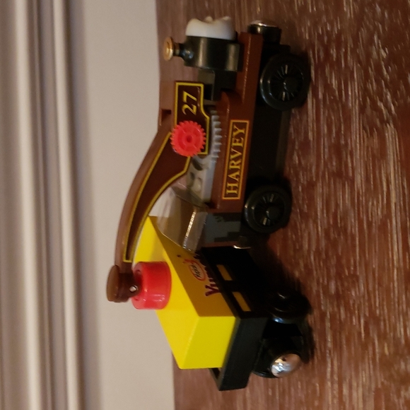 VINTAGE! Thomas & Friends Harvey & Yoplait cargo car NEW! COLLECTABLE! - Picture 2 of 4
